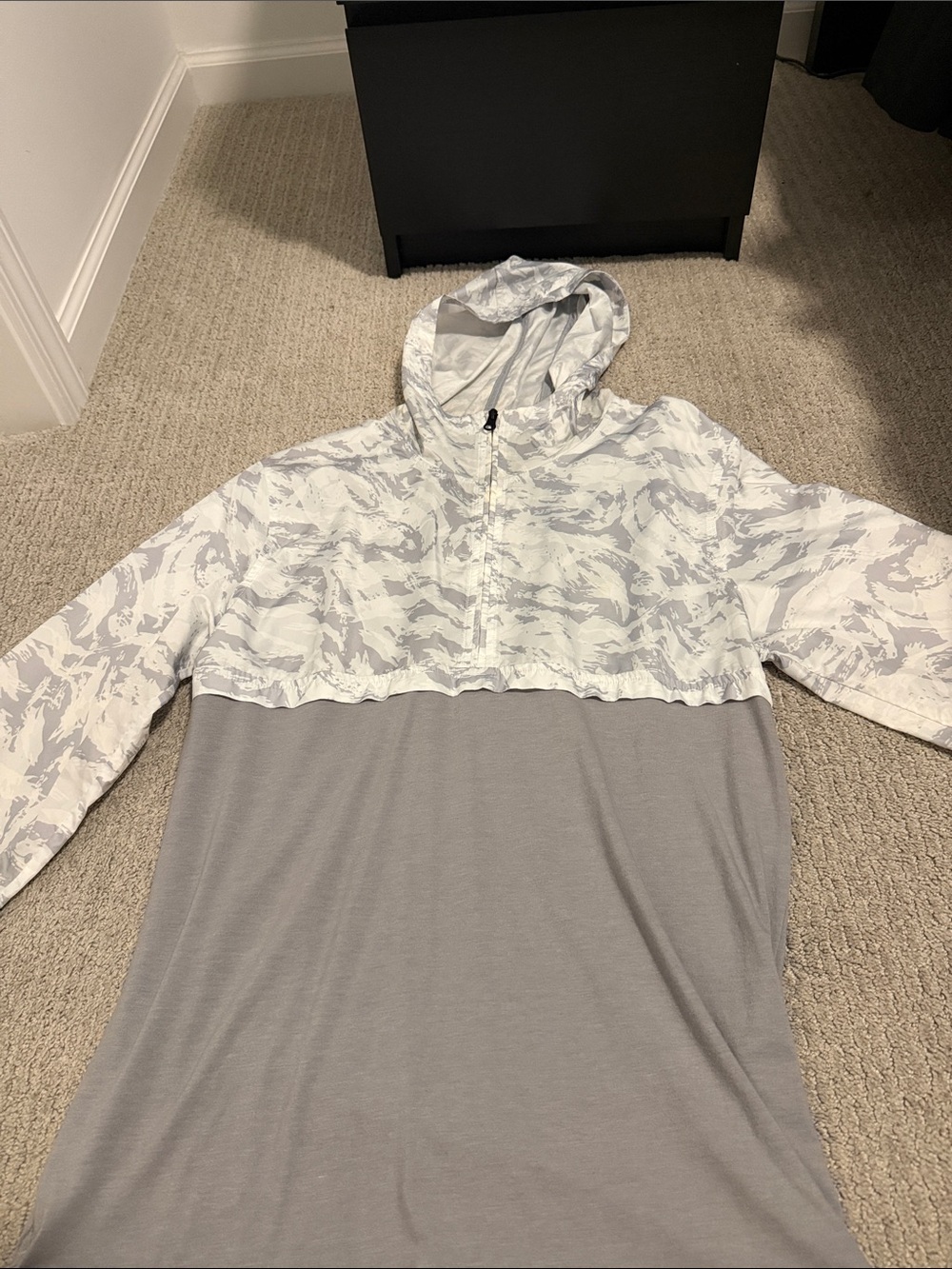 Under Armour Gray & White Hooded Half-Zip Pullover